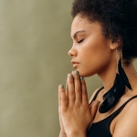 Символическое изображение олимпийских врат власти